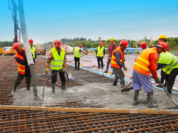 武威北二環(huán)項(xiàng)目楊家壩橋開工澆筑 武威北二環(huán)項(xiàng)目楊家壩橋開工澆筑